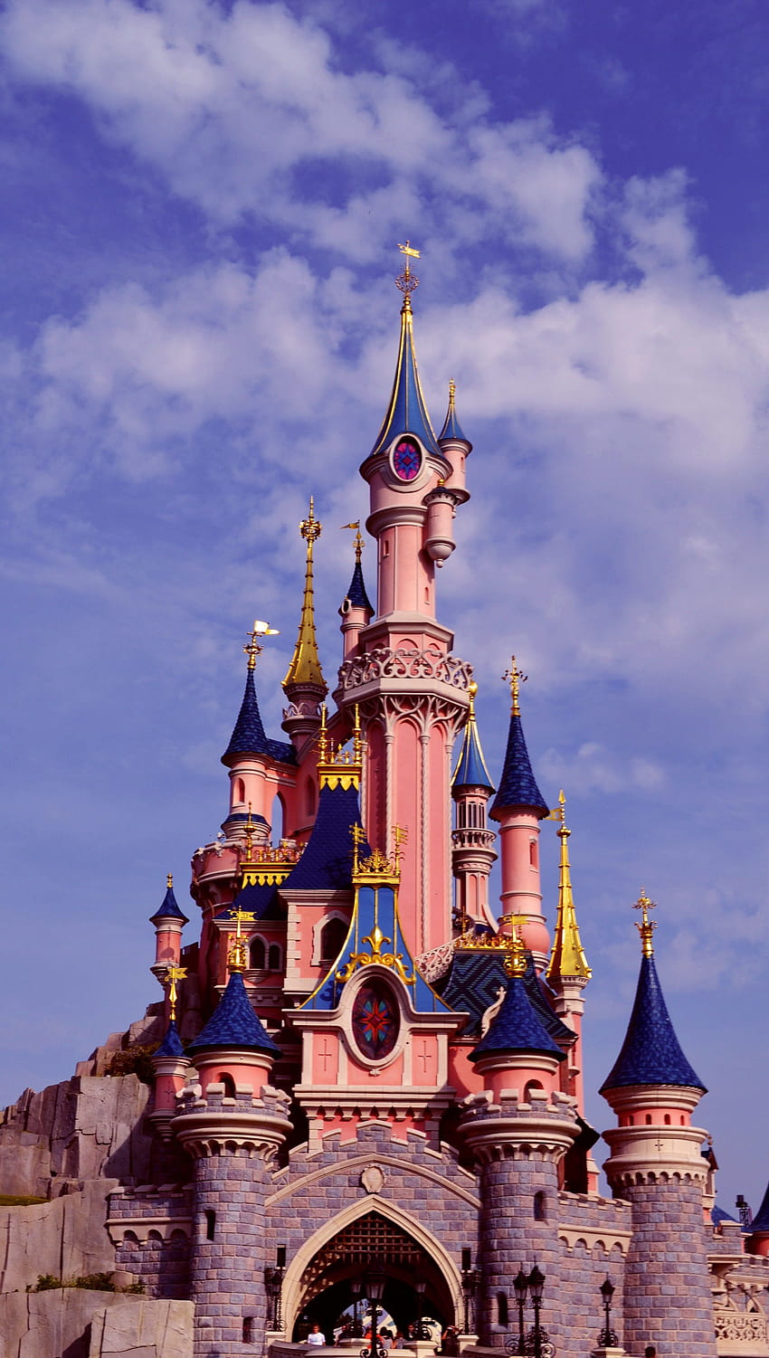 Disneyland in Paris, disney paris castle phone HD phone wallpaper