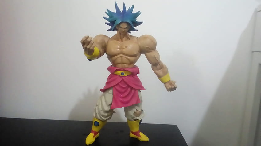 Dragonball Z Legendary SS Broly Movie Limited Edition Giant Ape Action Figure : Toys & Games HD wallpaper