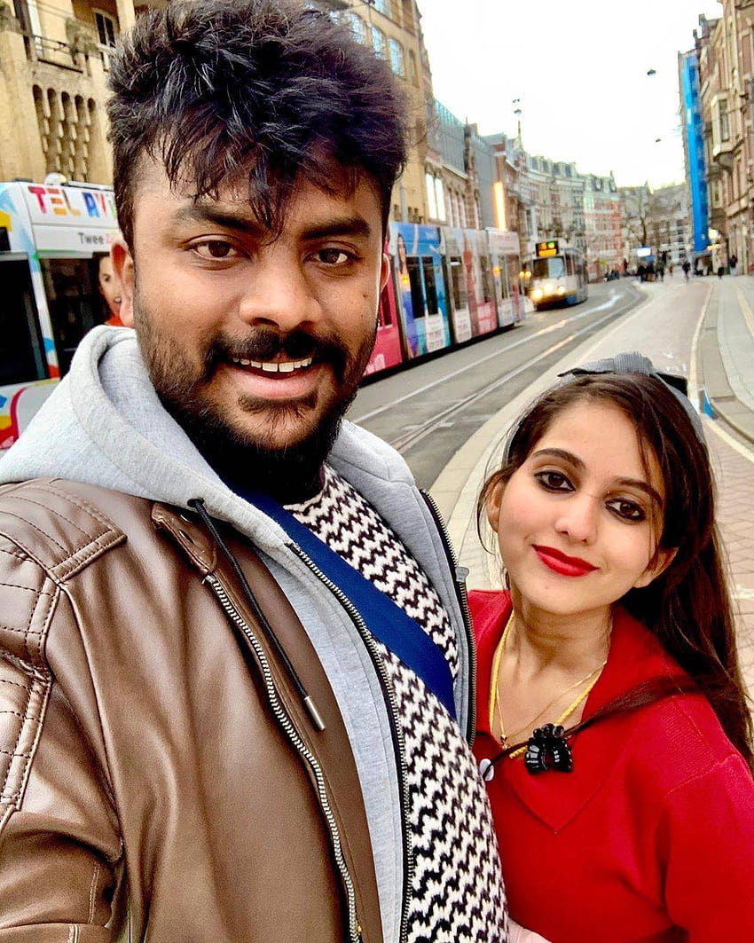 Chandan shetty niveditha gowda in amsterdam: newly married couple chandan  shetty niveditha gowda honeymoon HD phone wallpaper | Pxfuel