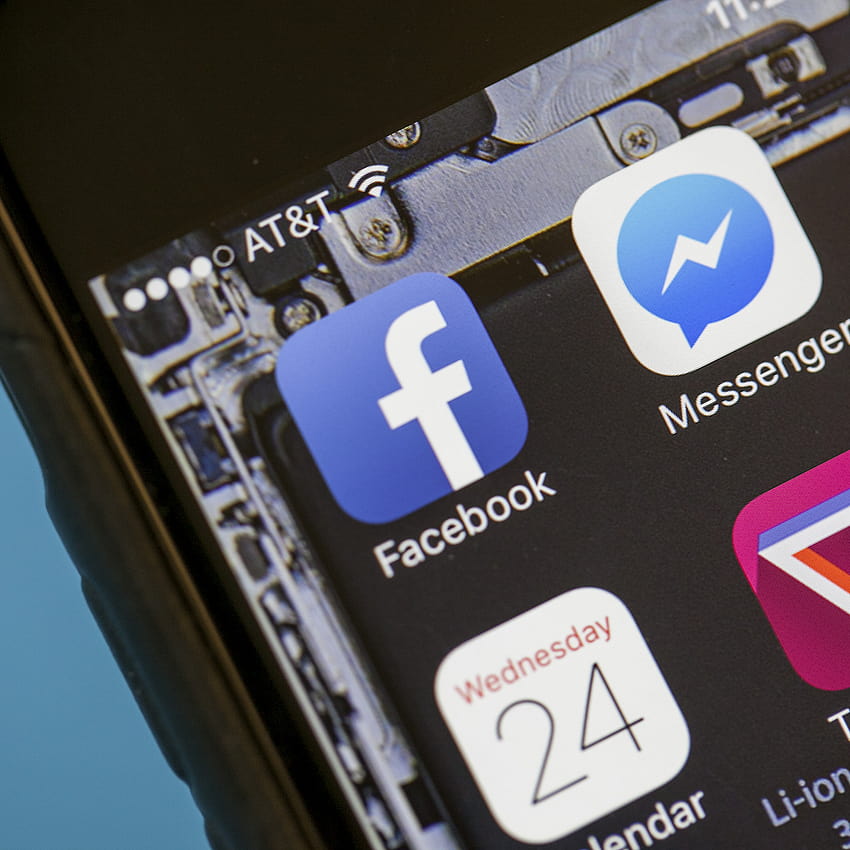 You can now send Facebook Messenger in higher resolution HD phone wallpaper