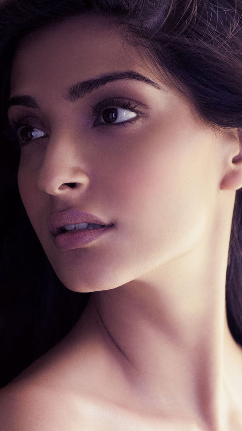 Sonam Kapoor, Indian actress, Vogue India, hoot, indian actress close up HD phone wallpaper