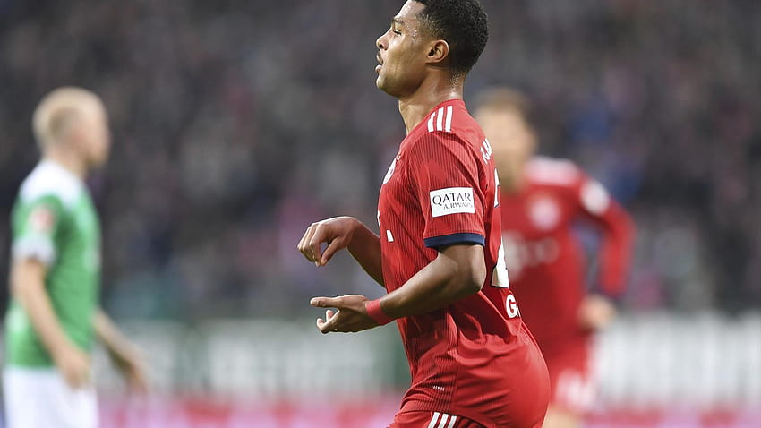 Serge Gnabry aliviado cuando el Bayern vuelve a ganar fondo de pantalla