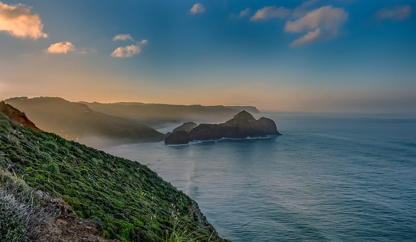 Rock Formation On Body Of Water, coastal rock formation HD wallpaper