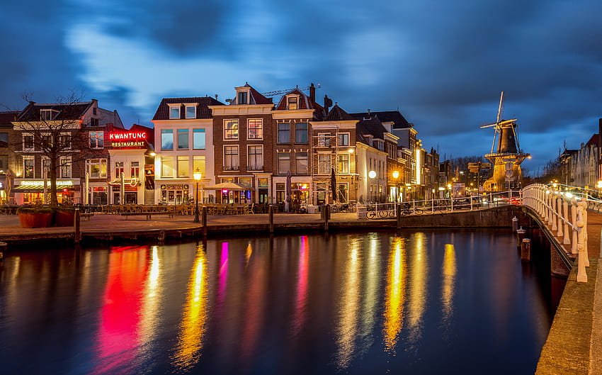 Holandia Leiden Canal Waterfront Domy Miasta 5120x3189 Tapeta HD