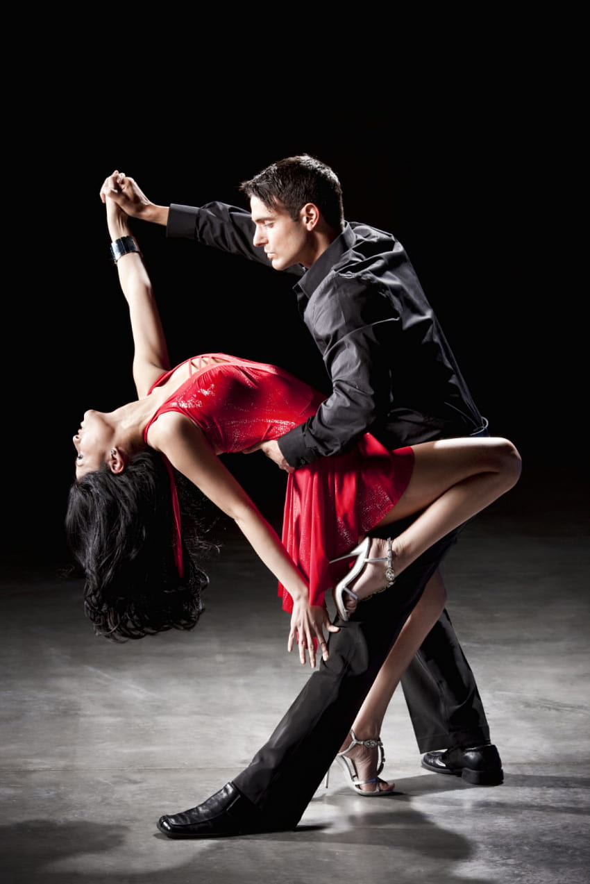 4 Ways to Be a Really Good Leader and Amazing Salsa Dancer, partner dance HD phone wallpaper