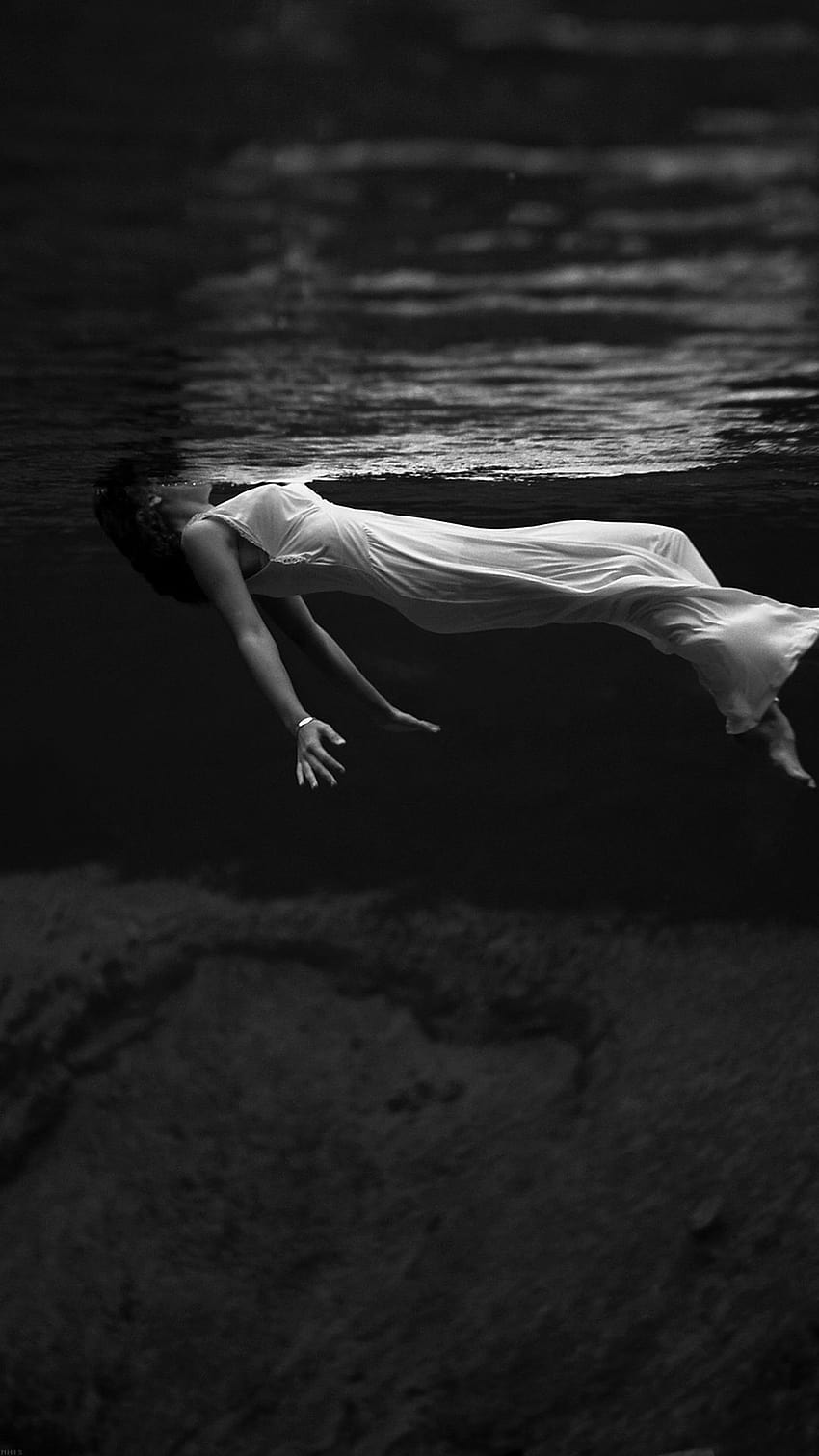 Spring Woman Floating Water Art iPhone 8, spring black HD phone wallpaper
