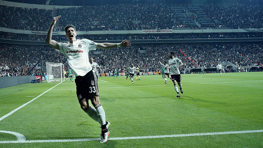 Mario Gómez Vodofone Arena Célébration des buts Beşiktaş, besiktas Fond d'écran HD