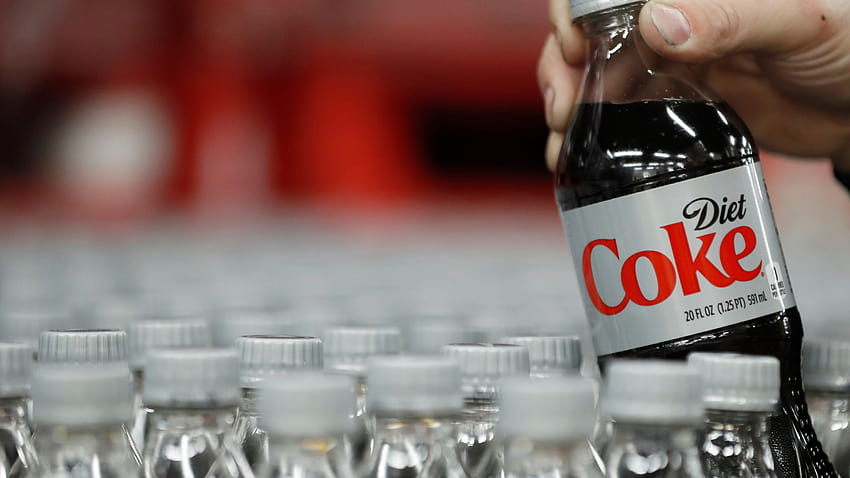Court Rules It's Not Deceptive for Soda Makers to Use the Word 'Diet' to Describe Reduced Calorie Drinks, diet coke HD wallpaper