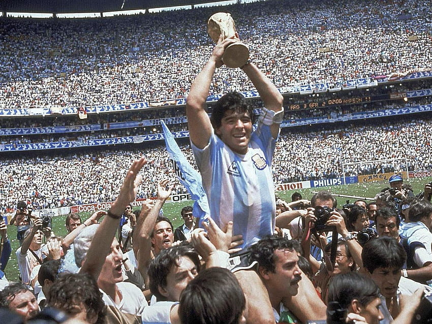 AP : Maradona a genius on the field, a character off, diego maradona hand of god HD wallpaper