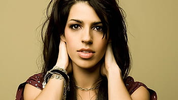 brooke fraser blonde hair