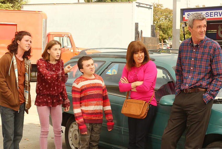 ABC's 'The Middle' still going strong in final season, beau wirick HD wallpaper