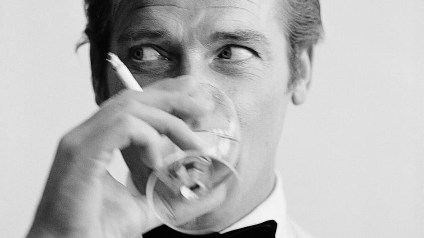Remembering Roger Moore with the founder of the Ian Fleming HD wallpaper