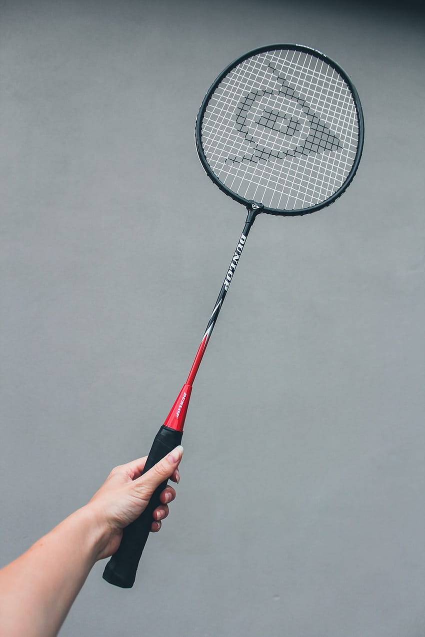schwarz-roter Yonex Badmintonschläger – Human HD-Handy-Hintergrundbild