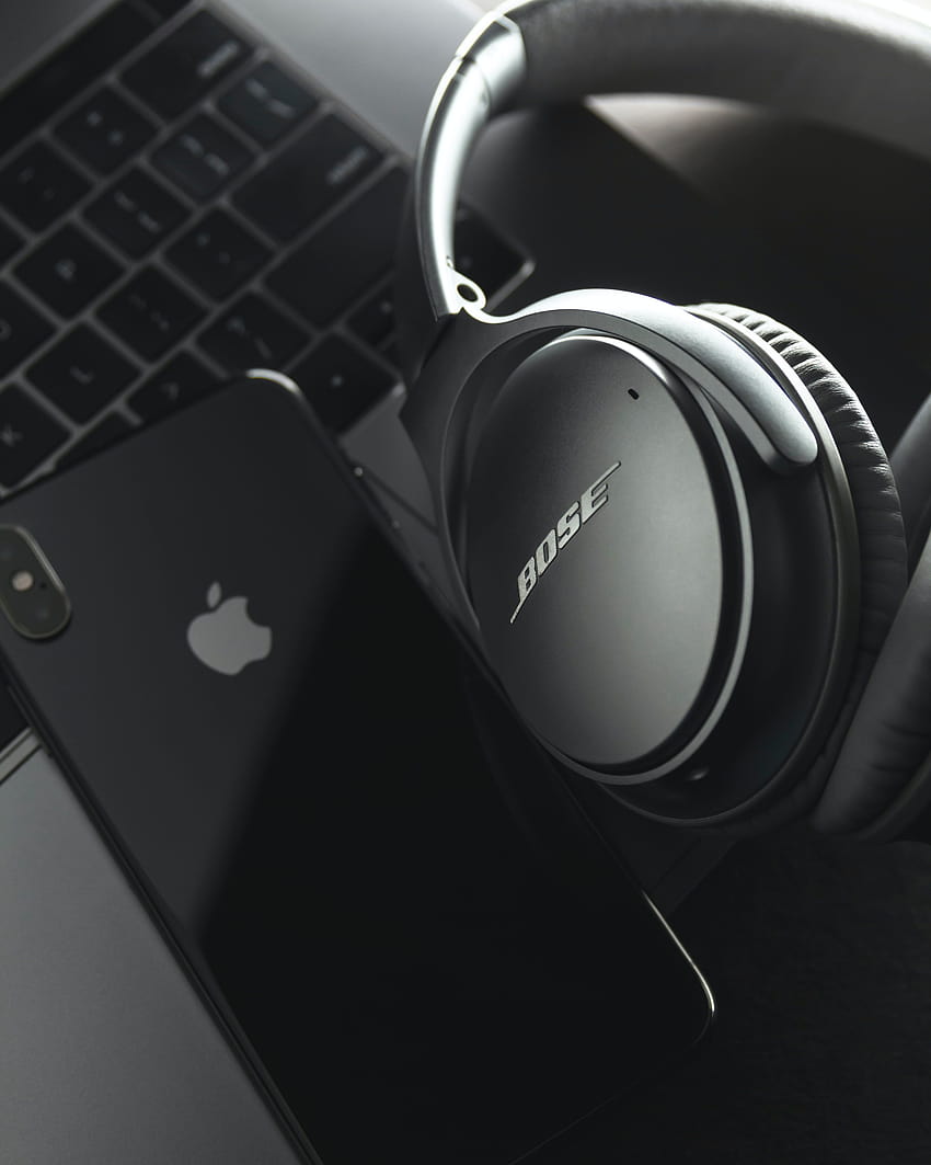 gray and black Bose headset and black iPhone X – Black, bose iphone HD phone wallpaper