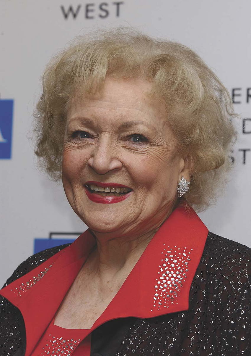 Review: 'Betty White's Off Their Rockers' off its mark HD phone ...