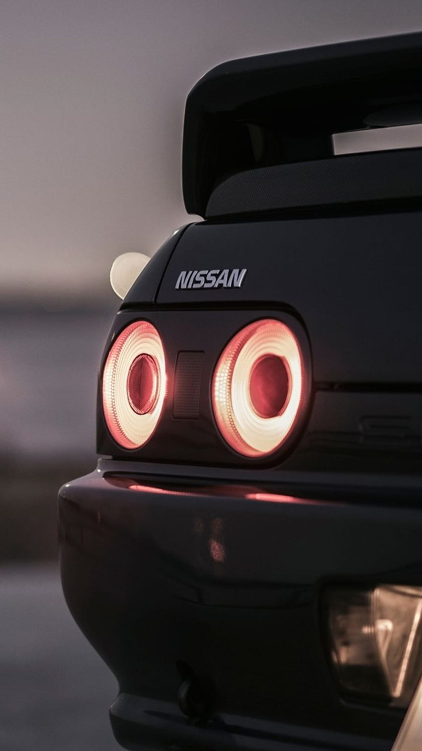 720x1280 Nissan Skyline R32 Tail Lights ...qwalls, nissan skyline gtr r32 HD phone wallpaper
