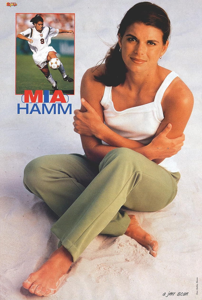 Mia Hamm's Feet << wikiFeetwikifeet HD phone wallpaper