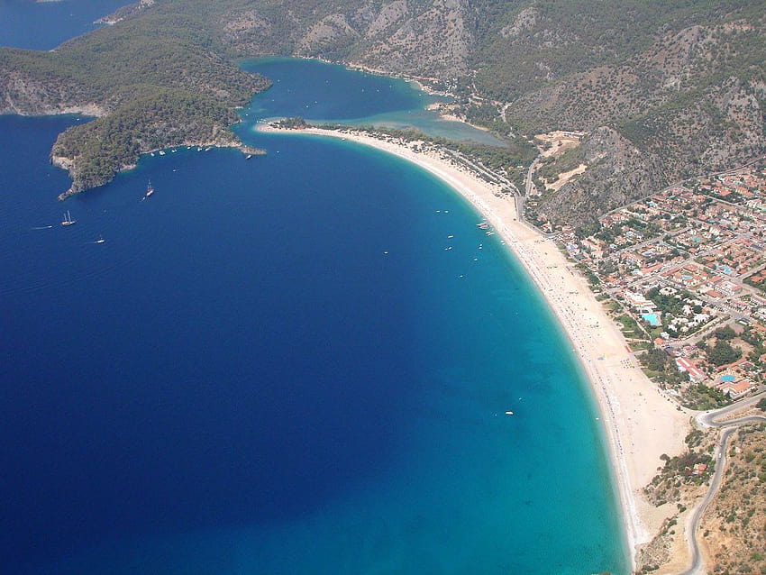 Playa de Antalya, Turquía fondo de pantalla