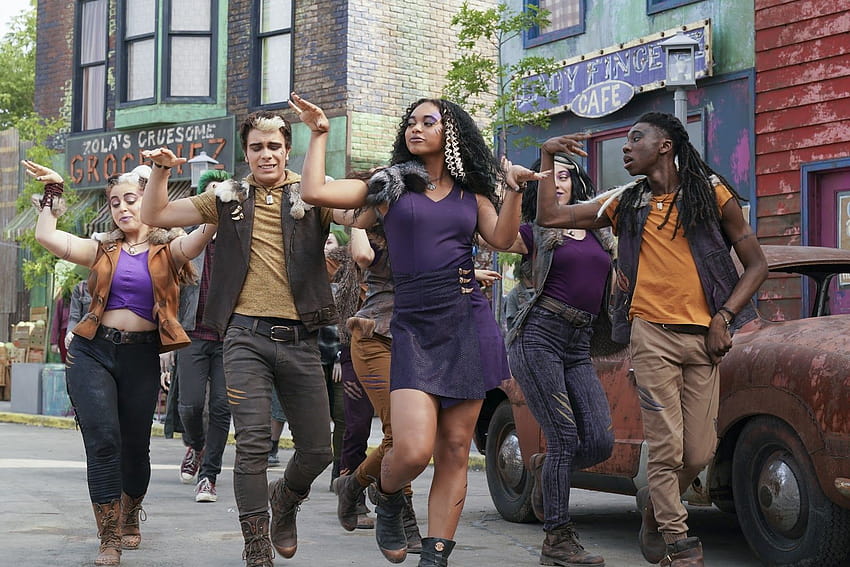 Disney Channel Announces Premiere Date, Shares Sneak Peek for, willa zombies 2 HD wallpaper