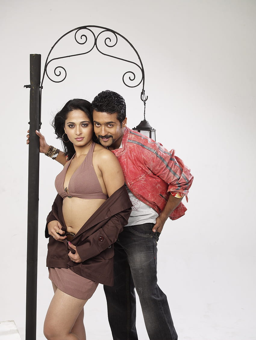 Anushka Shetty Singam Movie hoot Stills Tapeta na telefon HD