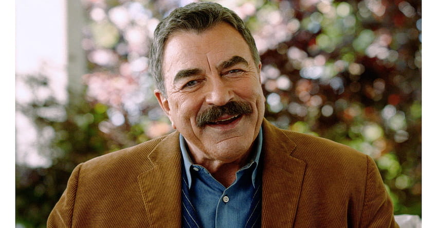 AAG Releases First Ever Jumbo Reverse Mortgage Commercial Starring Tom Selleck HD wallpaper