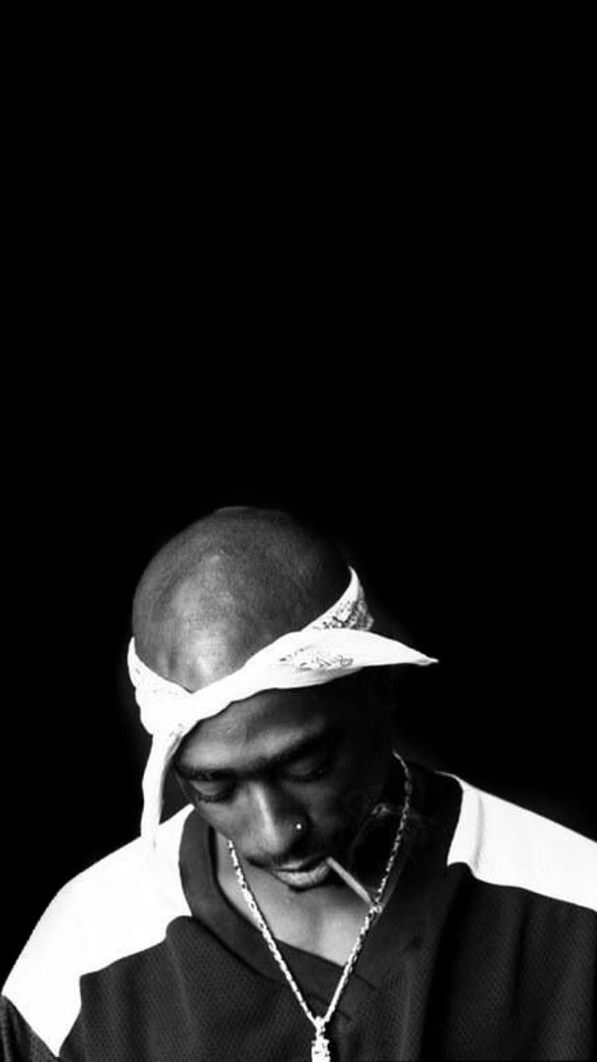 2Pac phone wallpaper #2. Locked screen | 2pac wallpaper, Tupac wallpaper,  Tupac pictures