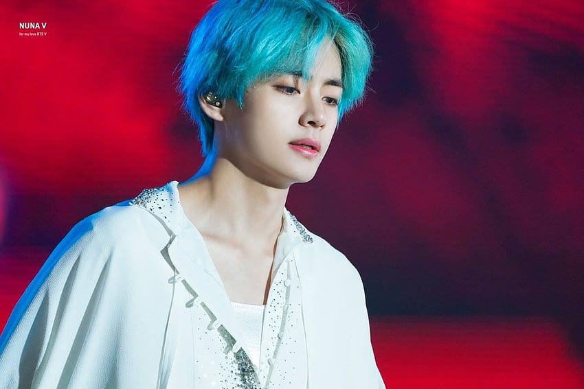 2. Taehyung's blue hair transformation for the "Persona" comeback - wide 8