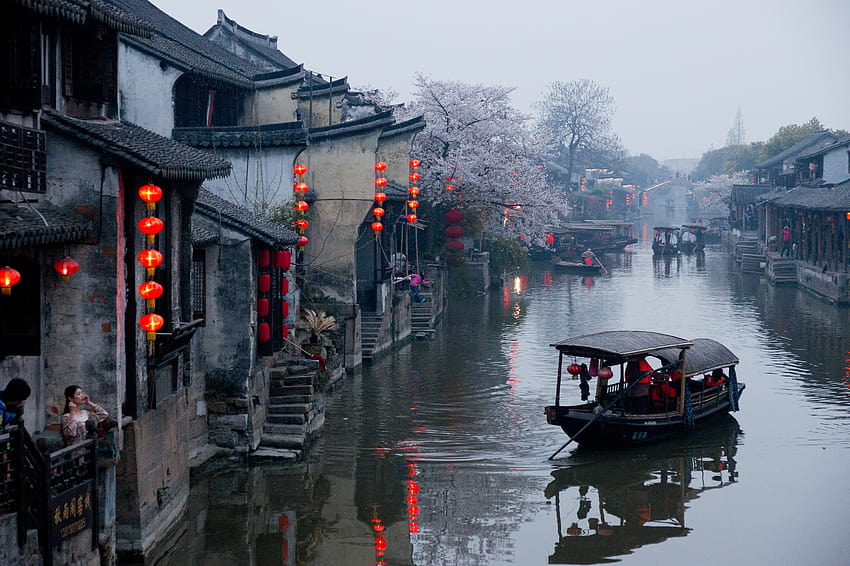 Barco Edificio Rio Linterna china Xitang China Arquitectura Aldea Flores Primavera Niebla fondo de pantalla